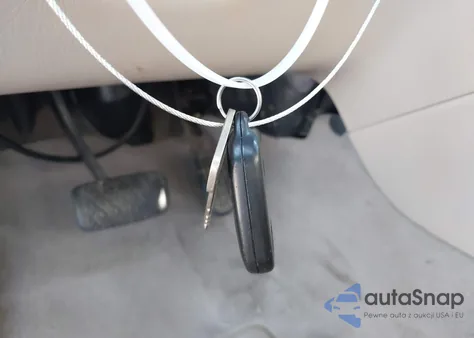 2003 Toyota Corolla Le z USA, uszkodzony, nr VIN JTDBR32E630029953